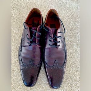 Men’s wingtips o blood red 8.5